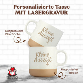Gravierte Tasse - kleine auszeit schwarz