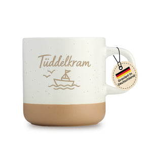 Gravierte Tasse - Tüddelkram Boot schwarz