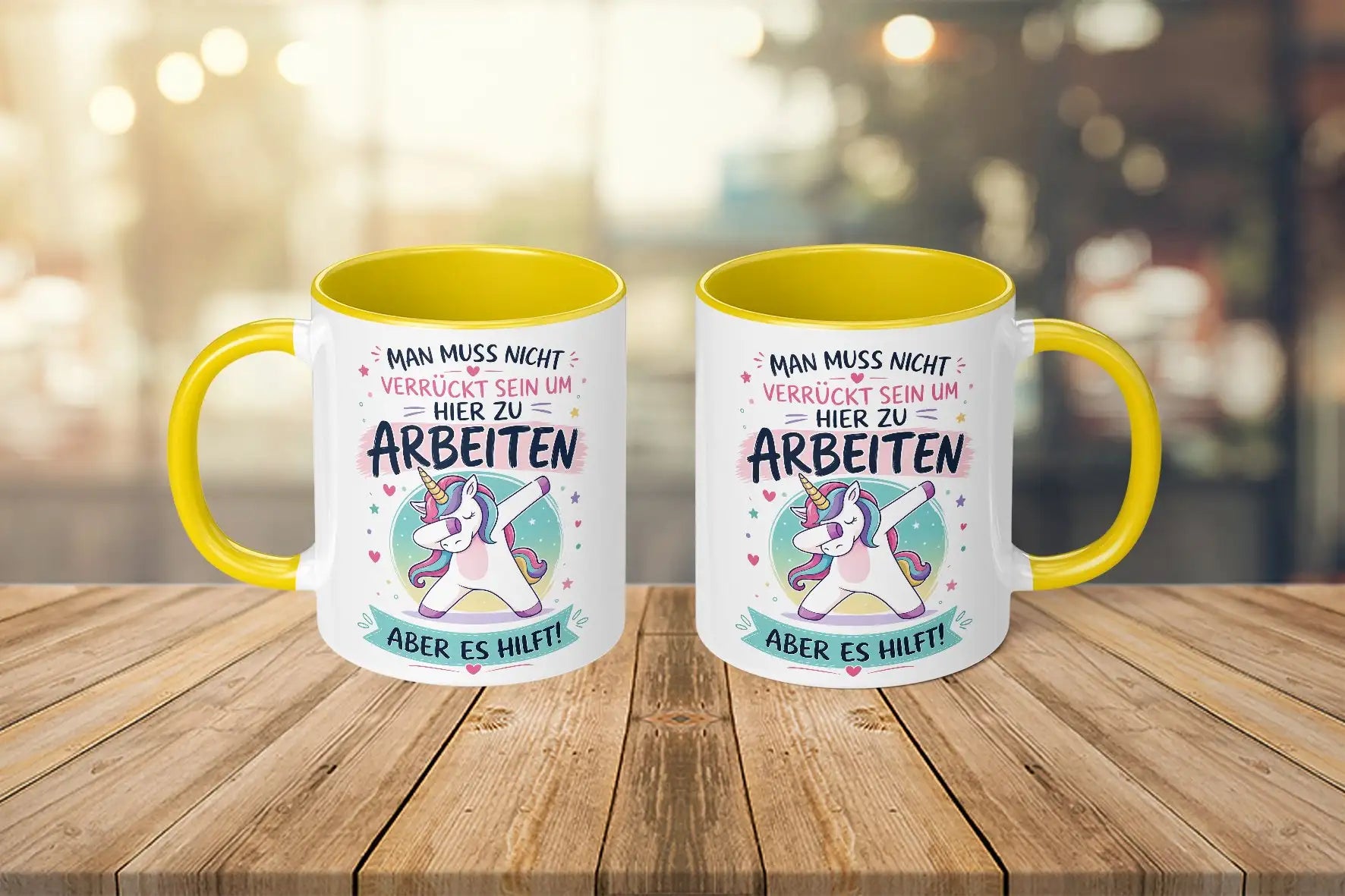 Tasse - Man muss nicht verrückt sein um hier zu arbeiten aber es hilft!