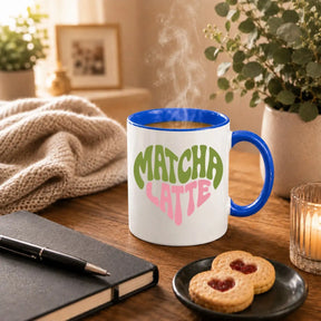 LIEBTASTISCH® Tasse mit Spruch - Matcha Latte - süße Kaffeetasse Becher für Matcha Liebhaber - Geschenk Teetasse Kakaotasse mit Herz Motiv japanische Teegläser Stil für Frauen Freundin Kollegin -