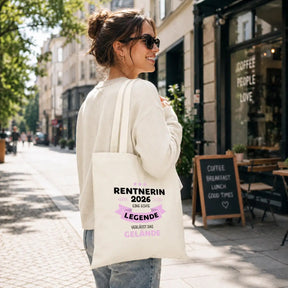 LIEBTASTISCH® Baumwolltasche Rentnerin 2026 eine echte Legende verlässt das Gelände - Stofftasche für Frauen zur Rente - Geschenk Renteneintritt Kollegin - {FARBE}