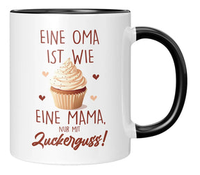 Tasse - Eine Oma ist wie eine Mama, nur mit Zuckerguss - Schwarz